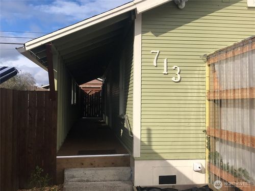 a-713 N Tower Ave, Centralia, WA, 98531-4754 | Card Image