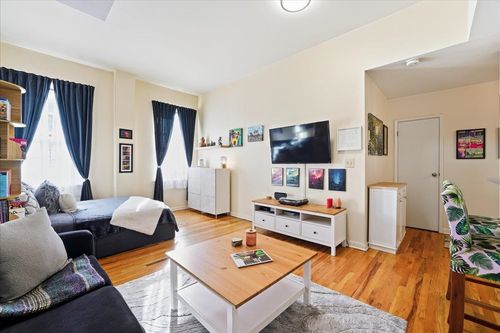 apt-214d-186 Wayne St, Jersey City, NJ, 07302-5438 | Card Image
