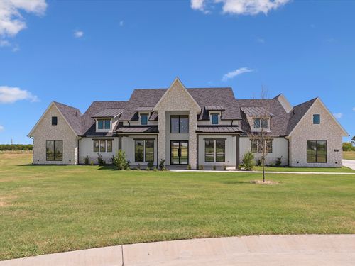 704 Cambridge Ct, Nevada, TX, 75173-0126 | Card Image