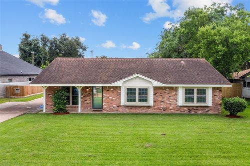 131 S Highland Terrace, League City, TX, 77573 | Card Image