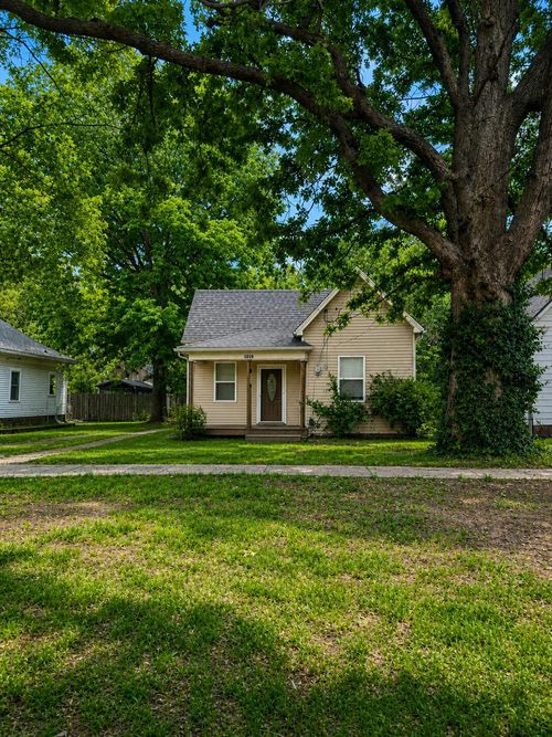 1210 N Prospect Avenue, Springfield, MO, 65802 | Card Image