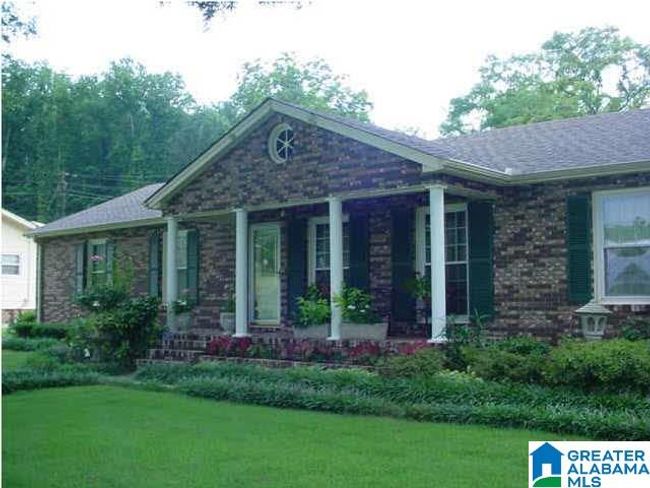 705 Chestnut St, House other with 3 bedrooms, 2 bathrooms and null parking in ONEONTA AL | Image 5