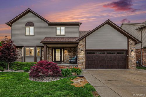 32864 Foster Ct, Fraser, MI, 48026-5260 | Card Image