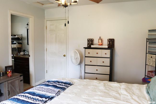 558 E Prospect St, House other with 3 bedrooms, 3 bathrooms and null parking in Farmington IL | Image 21