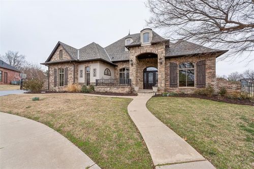 17205 Osprey Circle, Edmond, OK, 73012 | Card Image