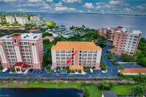 apt-102-14817 Laguna Dr, FORT MYERS, FL, 33908-2173 | Card Image
