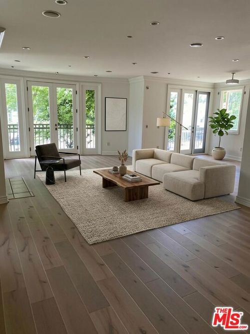 apt-101-129 S Elm Dr, Beverly Hills, CA, 90212-3492 | Card Image