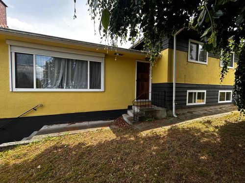 9678 Princess Dr, Surrey, BC, V3V2T4 | Card Image