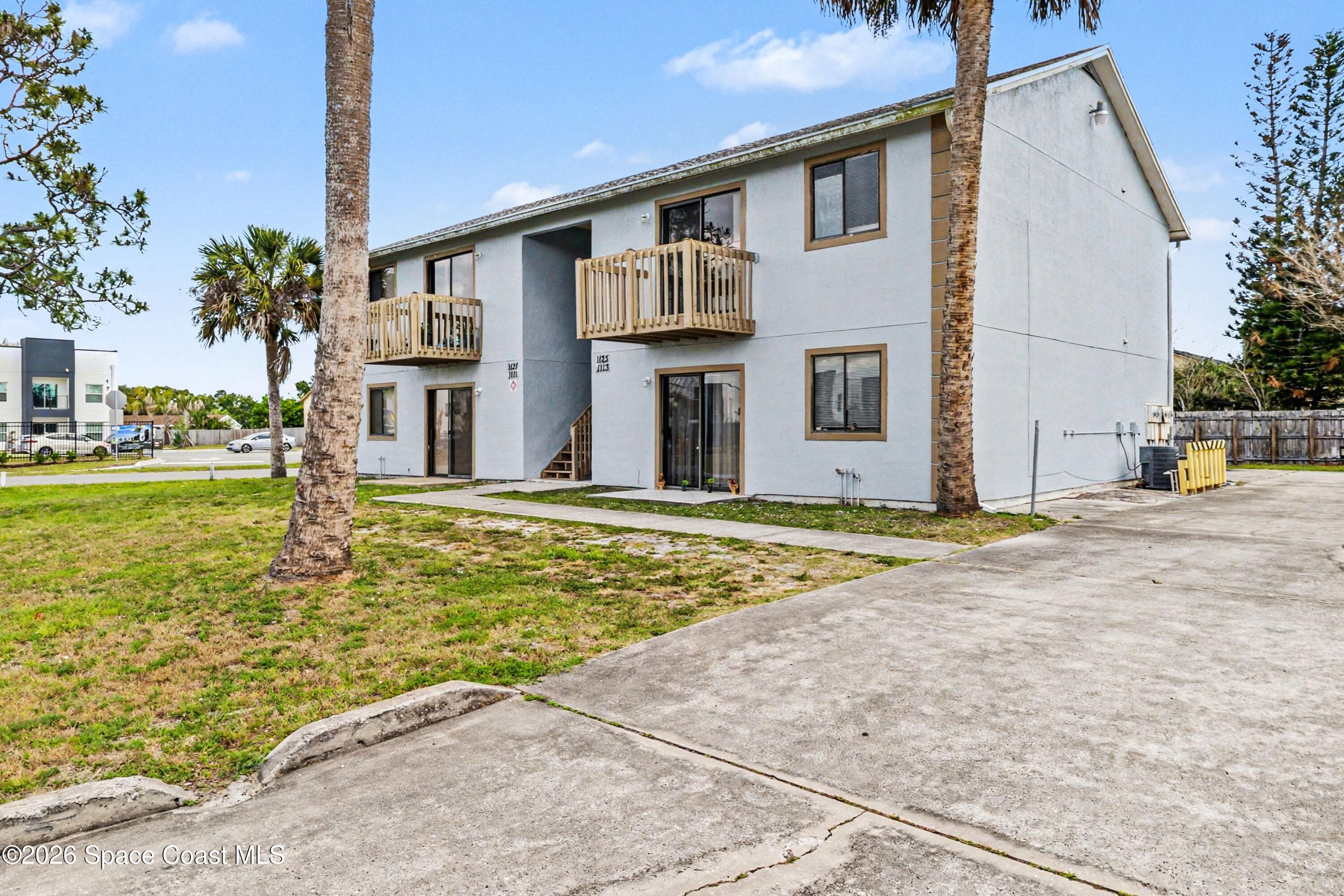 Residential Lease in Palm Bay 2