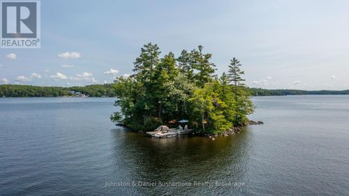 1000 Regatta Island W, Bracebridge (Monck (Bracebridge)), ON, P1L1W8 | Card Image
