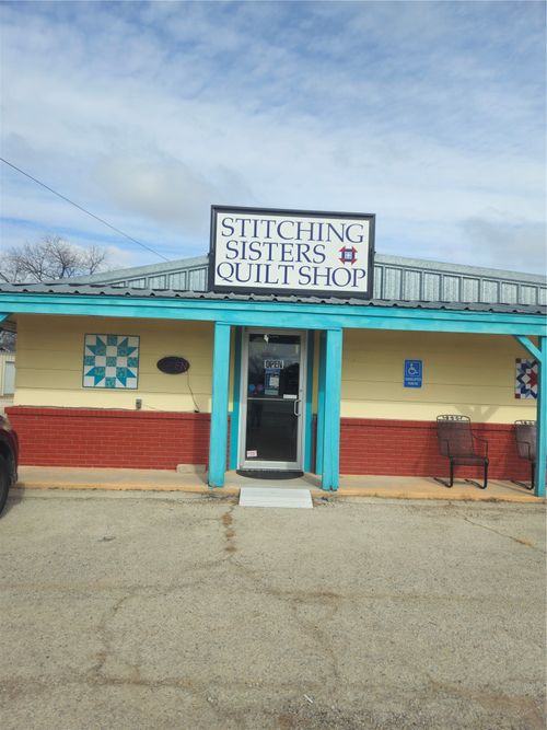 1303 E Central Ave, Comanche, TX, 76442-2805 | Card Image