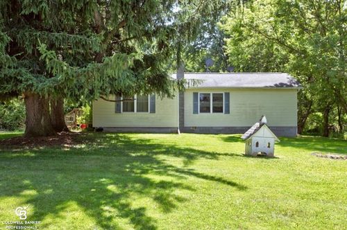 10097 Beckett Rd, Greenwood, MI, 48006-1003 | Card Image