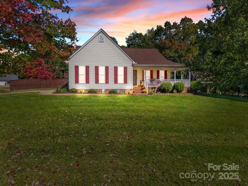 223 Wendover Dr, Salisbury, NC, 28147-6002 | Card Image