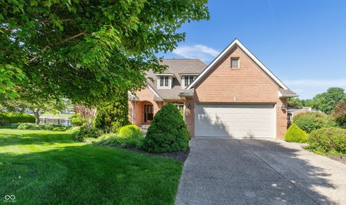 338 Mutton Creek Dr, Seymour, IN, 47274-4042 | Card Image