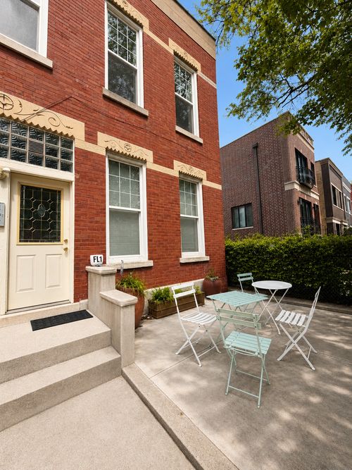 1-2148 W Erie St, Chicago, IL, 60612-1320 | Card Image