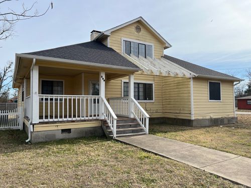 200 Chappell St, Terrell, TX, 75160-3814 | Card Image