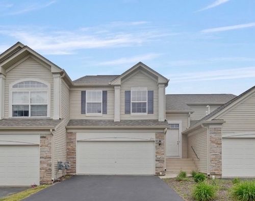 1717 Fieldstone Dr S, Shorewood, IL, 60404-7402 | Card Image