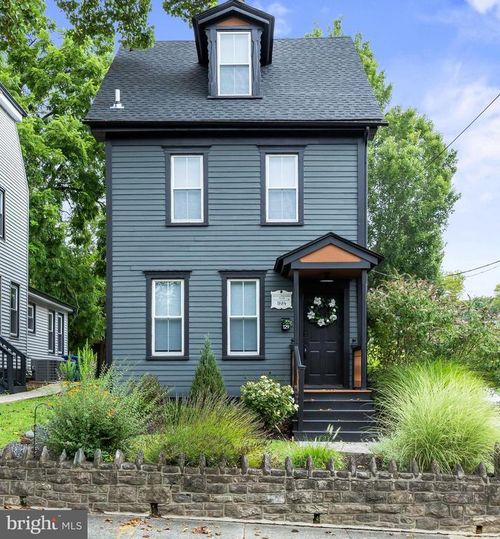 129 S Church St, MOORESTOWN, NJ, 08057-2754 | Card Image