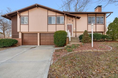 1709 Ne 67th Pl, Gladstone, MO, 64118-3624 | Card Image