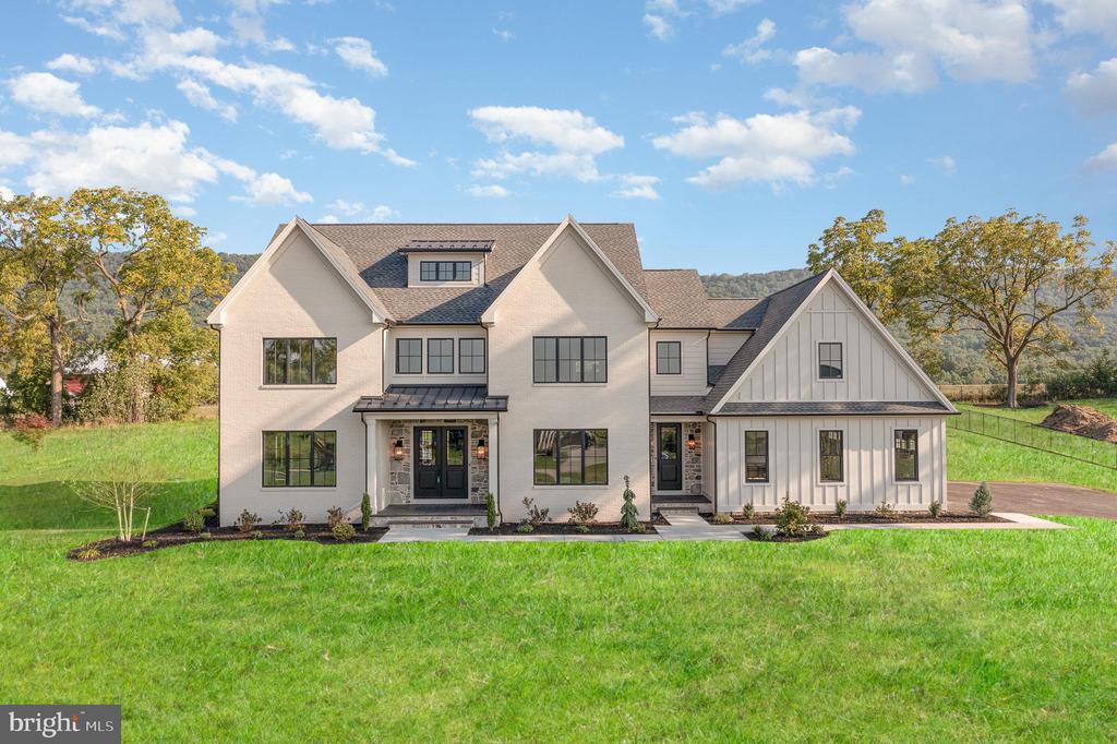 Blue Marlin Way, Mechanicsburg, PA 17050