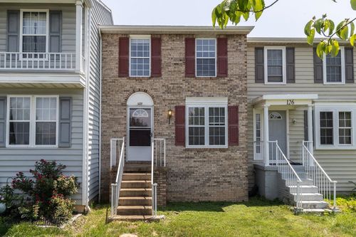 127 Cindie Ln, Bridgewater, VA, 22812-9219 | Card Image
