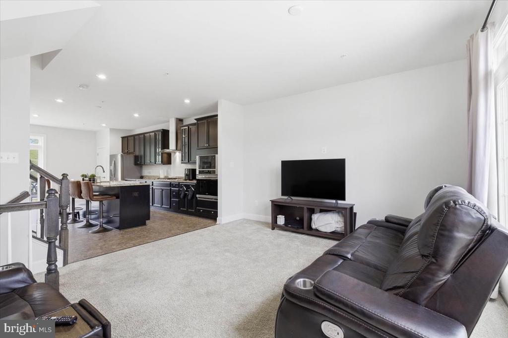 Residential in WALDORF 4