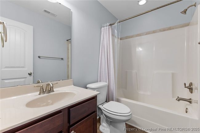 324 New Castle Ln, House other with 3 bedrooms, 3 bathrooms and null parking in Spring Lake NC | Image 30
