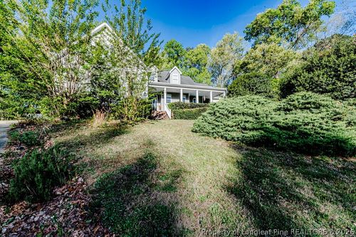 15 Supreme Dr, Lillington, NC, 27546-5884 | Card Image