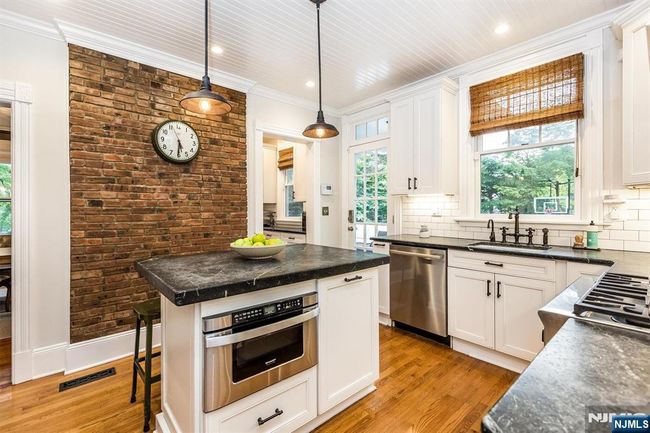 12 Winsor Pl, House other with 5 bedrooms, 5 bathrooms and null parking in Glen Ridge NJ | Image 14