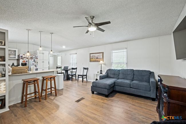 272 Quail Ridge Dr, House other with 2 bedrooms, 2 bathrooms and null parking in Kyle TX | Image 6