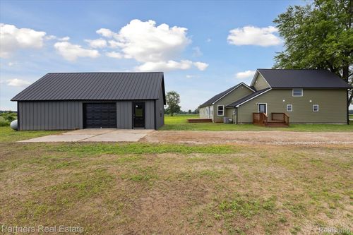 4798 N Loomis Rd, Mount Pleasant, MI, 48858-8287 | Card Image