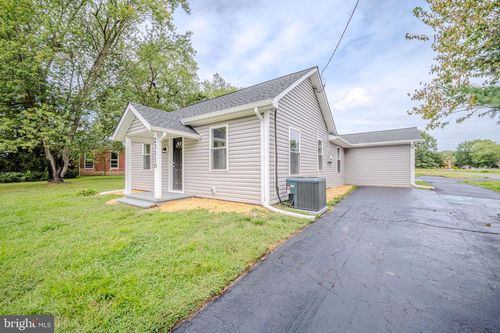 23110 Old Fairlee Rd, CHESTERTOWN, MD, 21620-3843 | Card Image