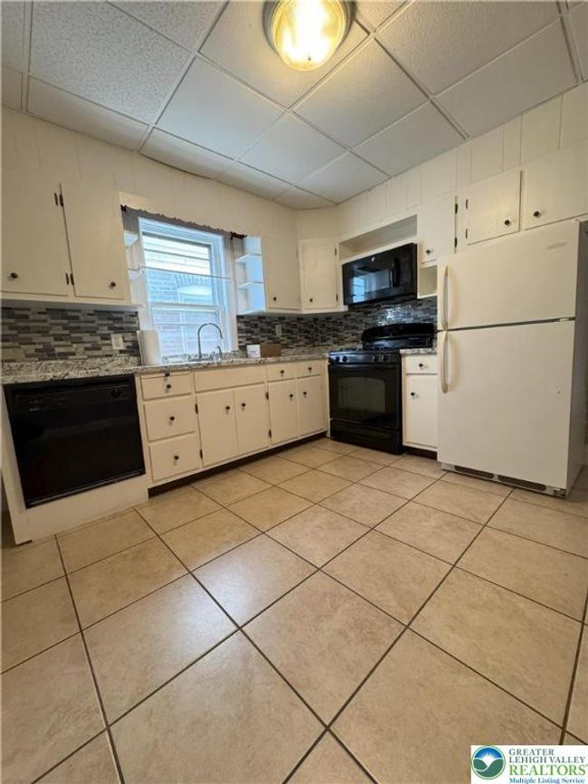 kitchen | Image 4