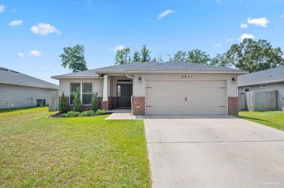 4411 Thistle Pine Ct, House other with 3 bedrooms, 2 bathrooms and 2 parking in Pace FL | Image 1