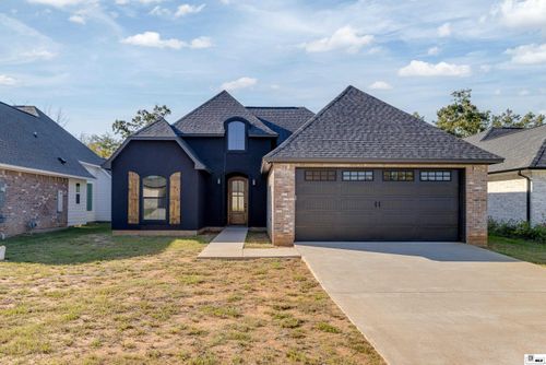 211 River Styx Dr, Monroe, LA, 71203-6304 | Card Image