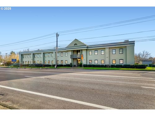 203-25500 Se Stark St, Gresham, OR, 97030-3331 | Card Image