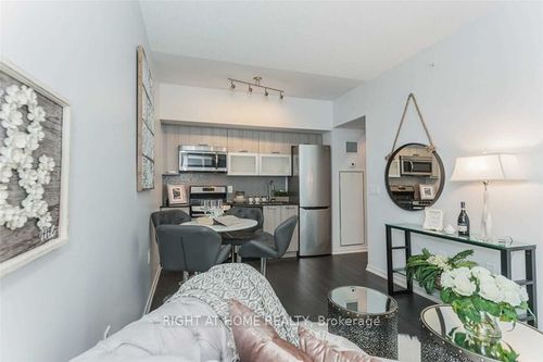 812w-36 Lisgar St, Toronto, ON, M6J0C7 | Card Image