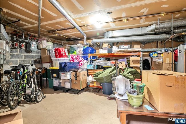 181 Long Hill Rd, House attached with 1 bedrooms, 2 bathrooms and null parking in Little Falls NJ | Image 20