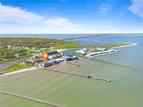 13 Sea Shell Shores Dr, Rockport, TX, 78382-7601 | Card Image