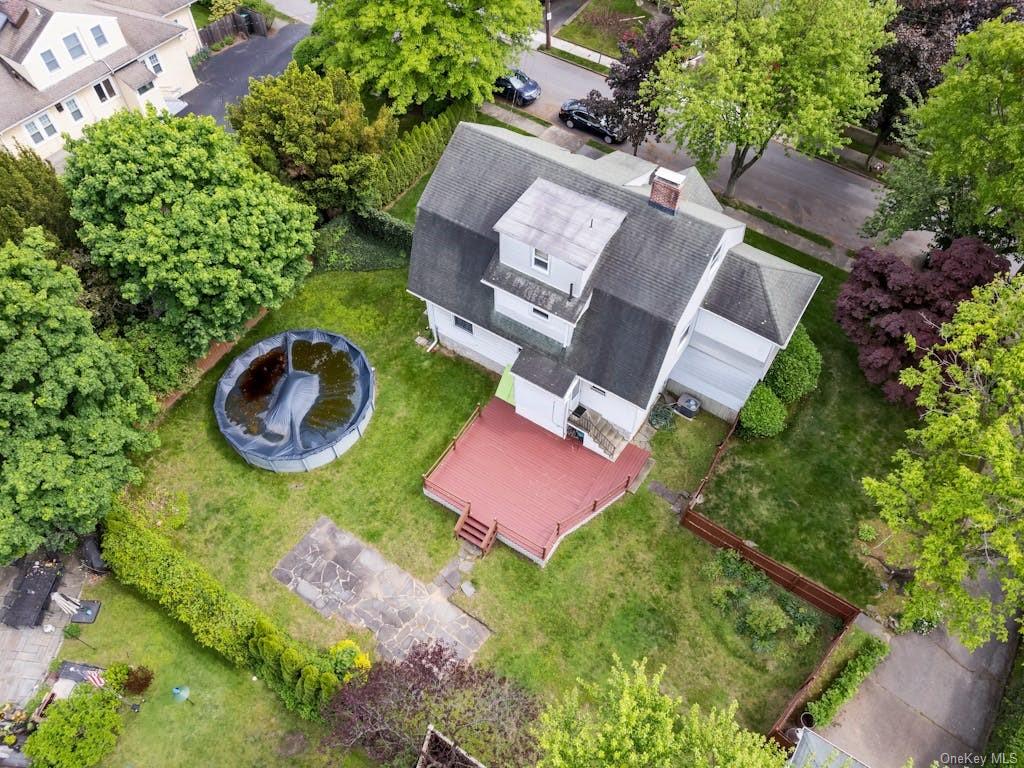 Henry St, Tuckahoe, NY 10707