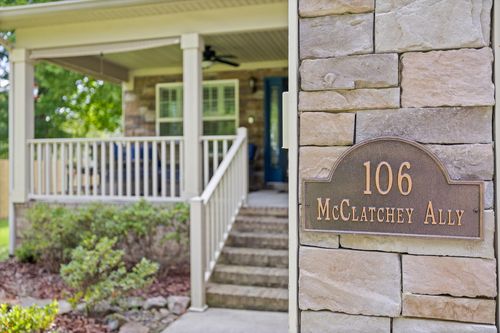 106 Mcclatchy Aly, Chickamauga, GA, 30707-2363 | Card Image
