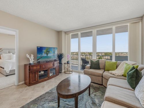 s-704-140 Seaview Ct, MARCO ISLAND, FL, 34145-3300 | Card Image