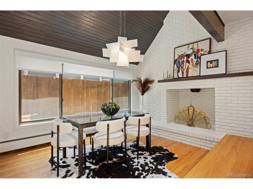 b-738 N Corona St, Denver, CO, 80218-3493 | Card Image