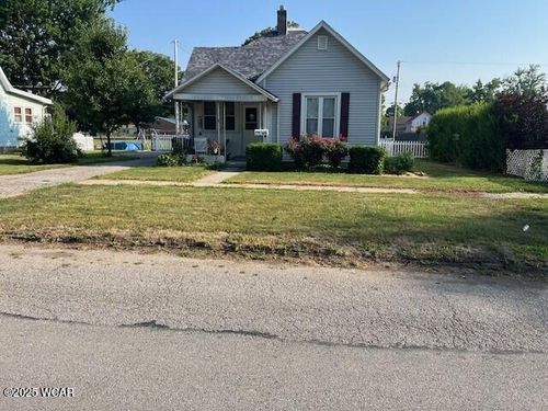 820 Perry St, Paulding, OH, 45879-1366 | Card Image
