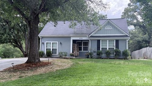 12334 Danby Rd, Pineville, NC, 28134-6368 | Card Image