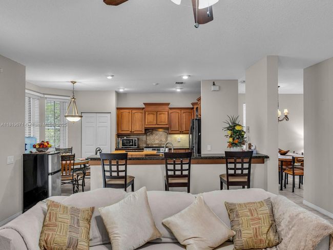 4209 Pinewood Ln, House other with 5 bedrooms, 4 bathrooms and null parking in Weston FL | Image 20