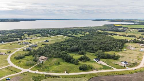 39 Bruhn Bend, Rural Ponoka County, AB, T0C2J0 | Card Image