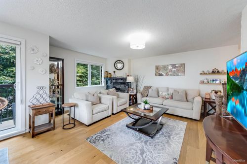 205-7162 133a St, Surrey, BC, V3W7Z9 | Card Image