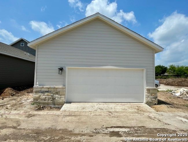9409 Chat Side, House other with 3 bedrooms, 3 bathrooms and null parking in Schertz TX | Image 5