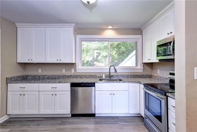 5 Overton Dr, House other with 4 bedrooms, 3 bathrooms and null parking in Hampton VA | Image 13